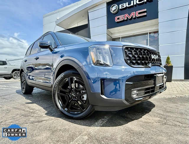 Vehicle image 3 of 69