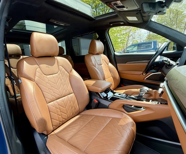 Vehicle image 24 of 69