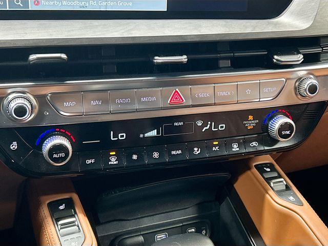 Vehicle image 16 of 37