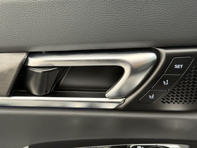 Vehicle image 47 of 47