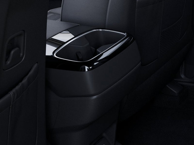 Vehicle image 13 of 33