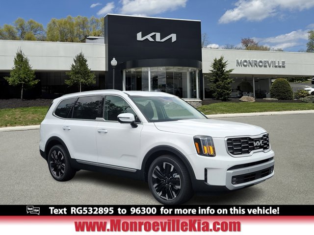 Vehicle image 3 of 33