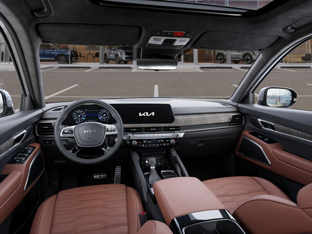 Vehicle image 14 of 33