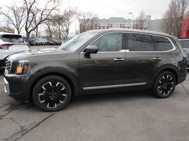 2024 Kia Telluride SX Prestige Image 2 of 23