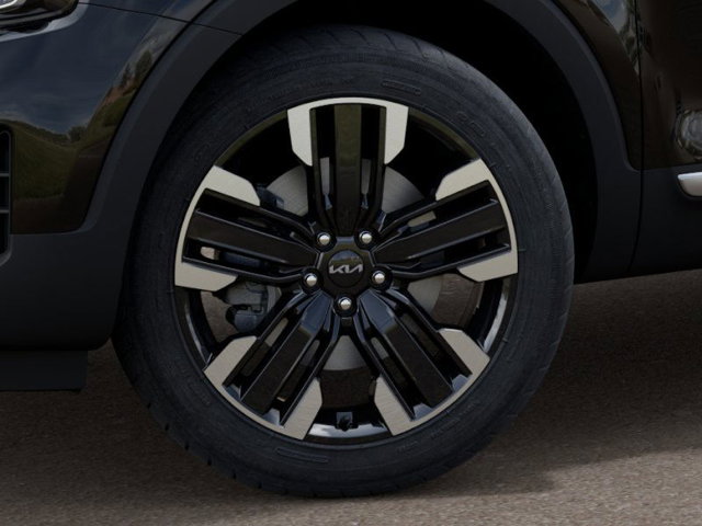Vehicle image 11 of 27