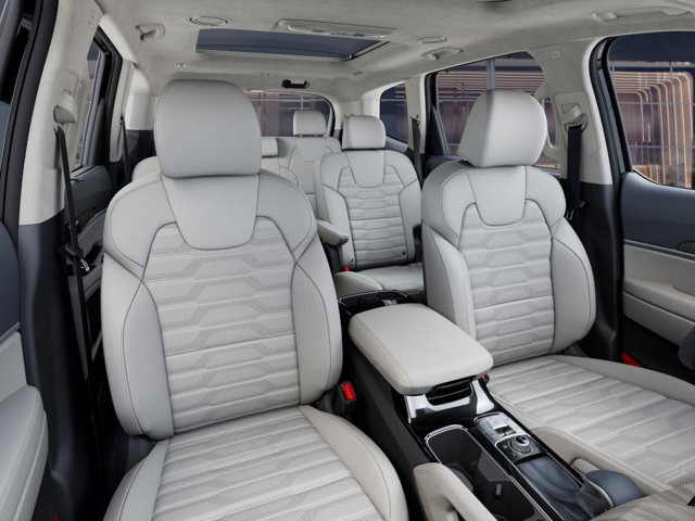 Vehicle image 16 of 27