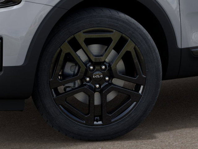 Vehicle image 10 of 27