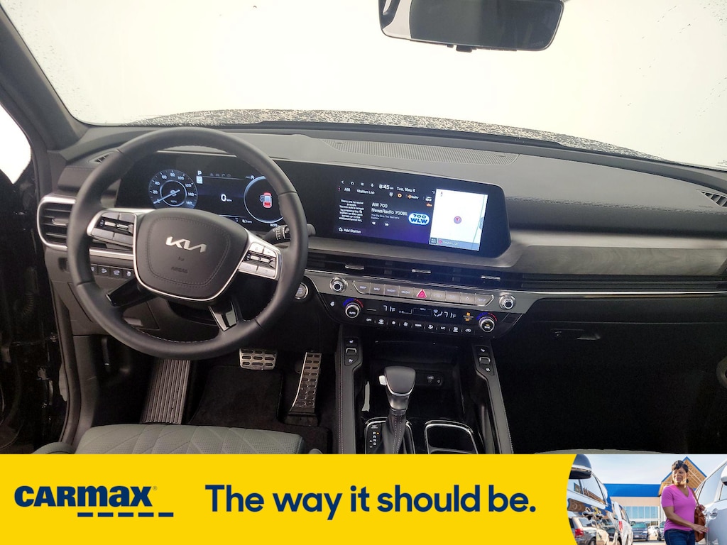 Vehicle image 11 of 29