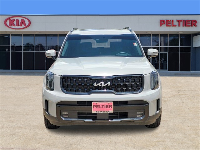 Vehicle image 2 of 34