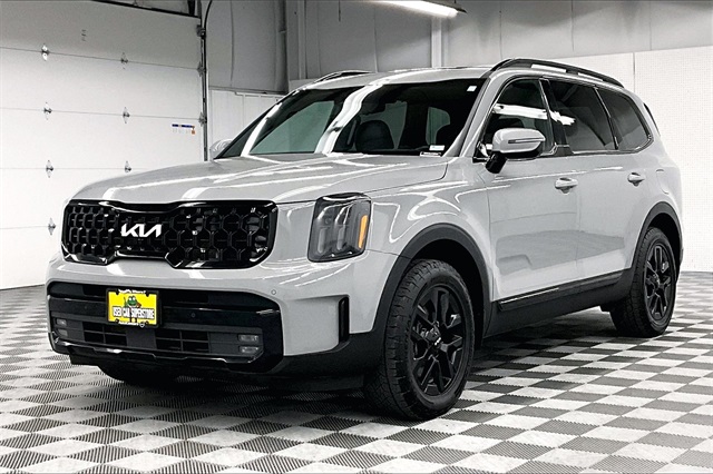 Vehicle image 1 of 40