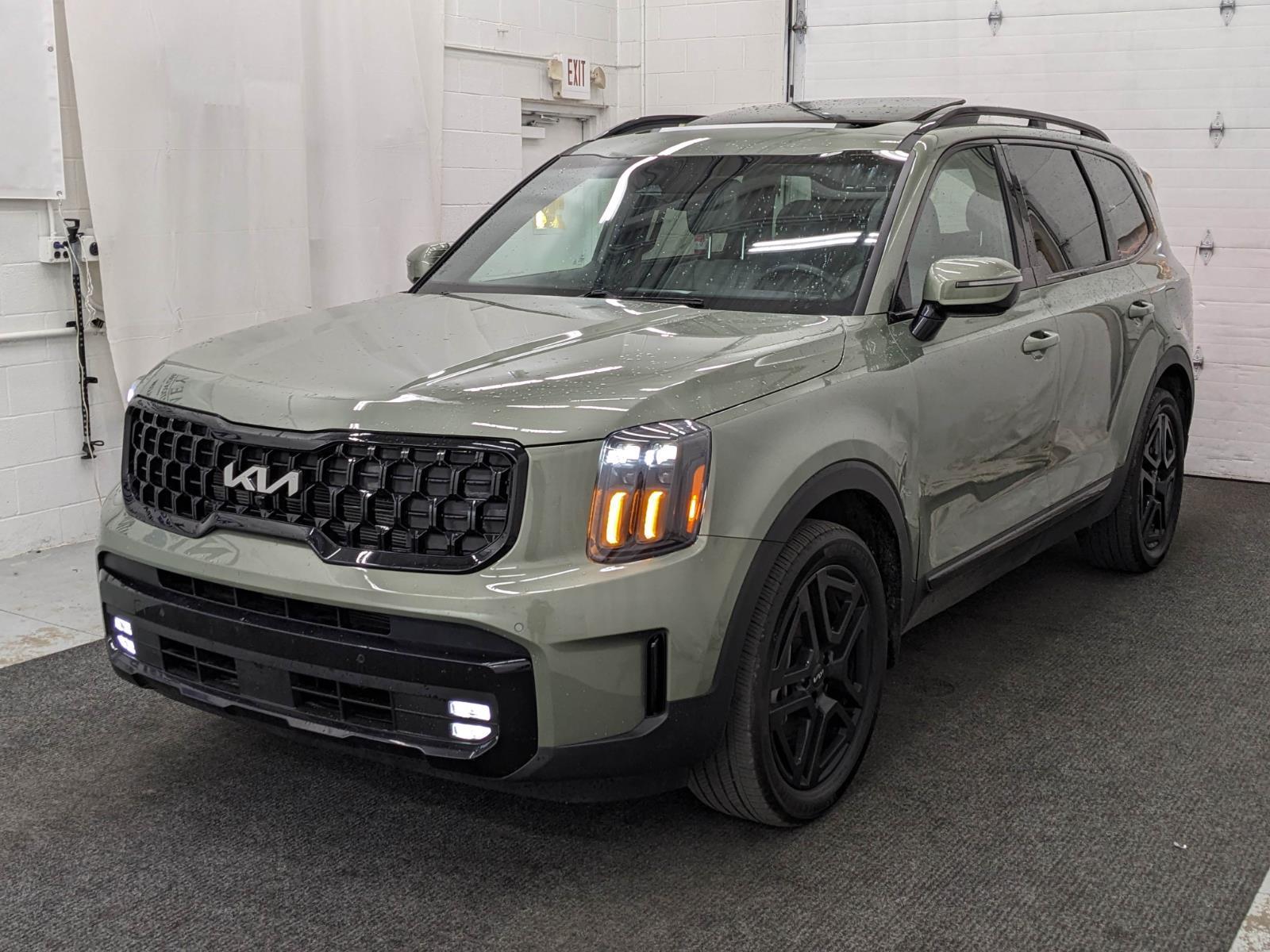 Vehicle image 1 of 40