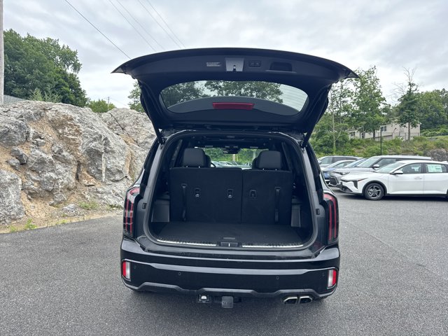 Vehicle image 12 of 37
