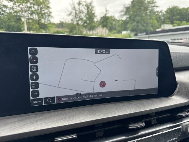 Vehicle image 24 of 37