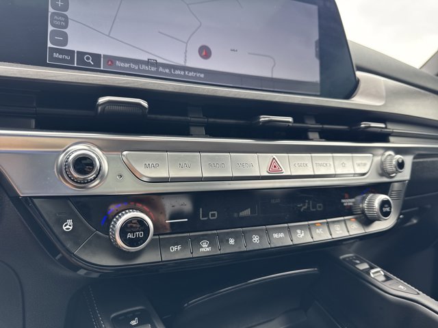 Vehicle image 26 of 37