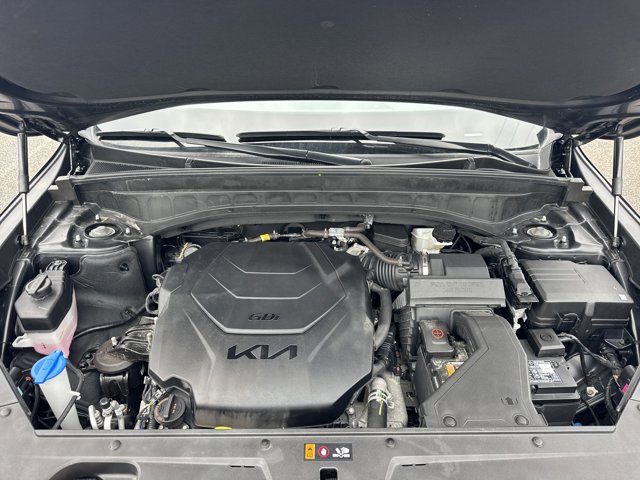 Vehicle image 10 of 37