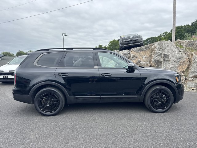 Vehicle image 4 of 37