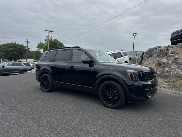 Vehicle image 3 of 37