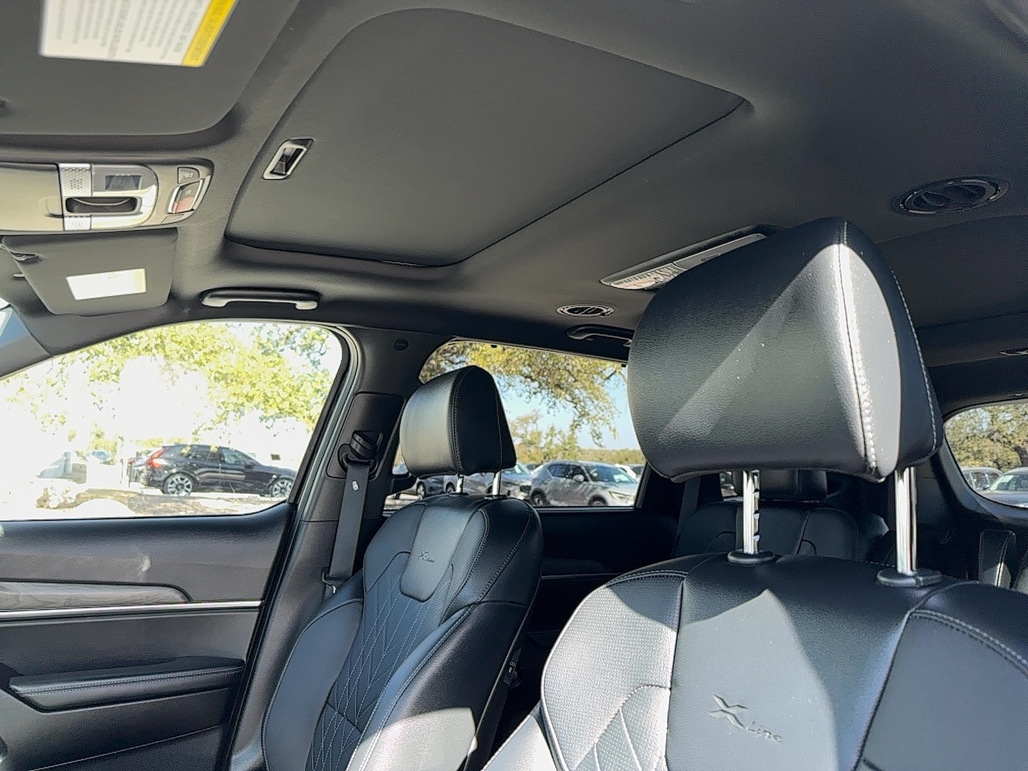 Vehicle image 12 of 24