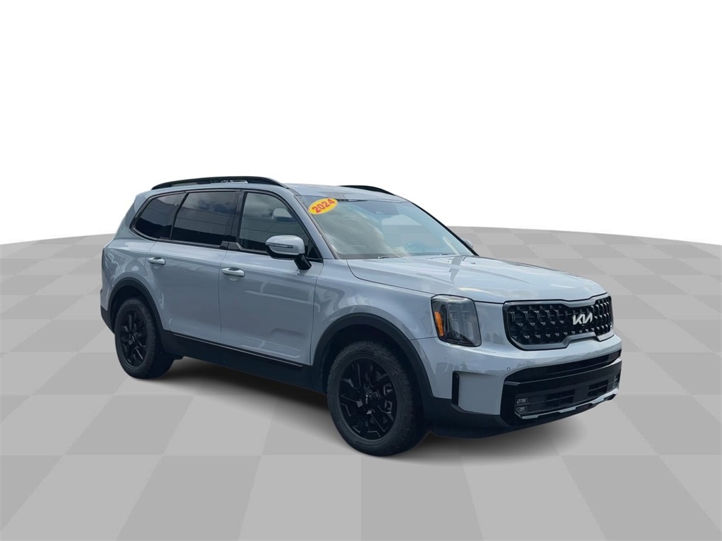 Vehicle image 4 of 33