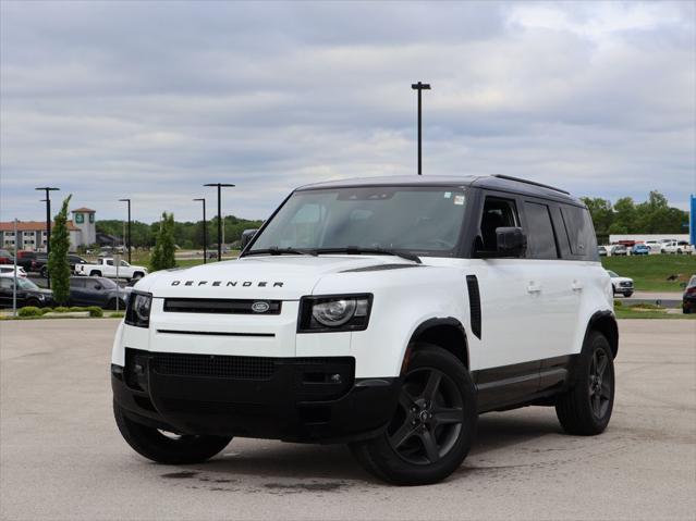 2024 Land Rover Defender X-Dynamic SE Image 1 of 39