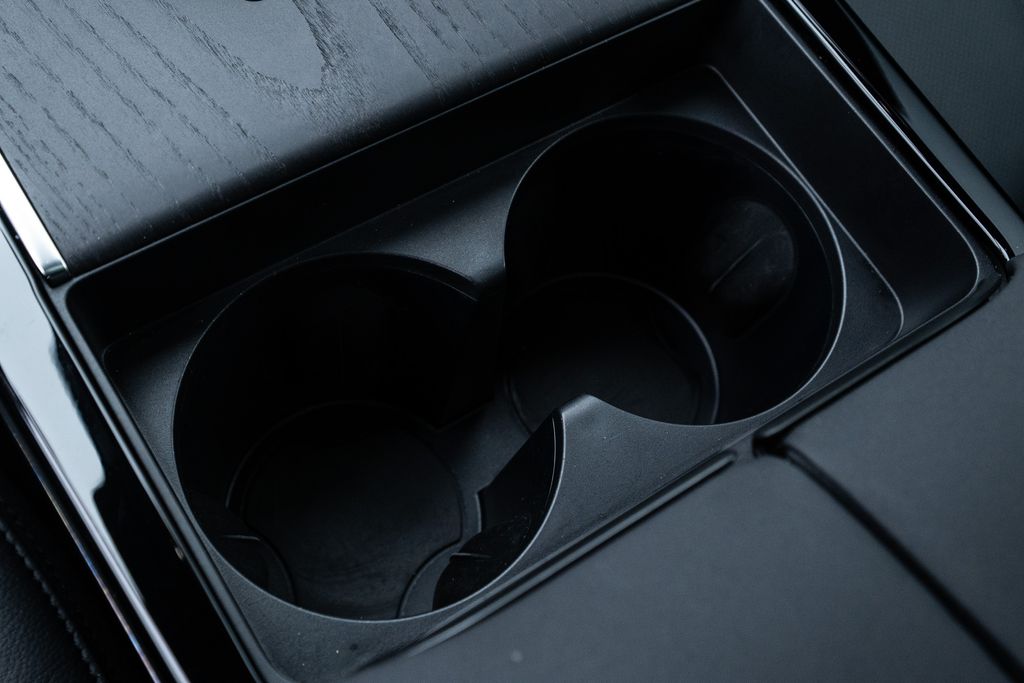 2024 Land Rover Range Rover Evoque Core S Image 30 of 37