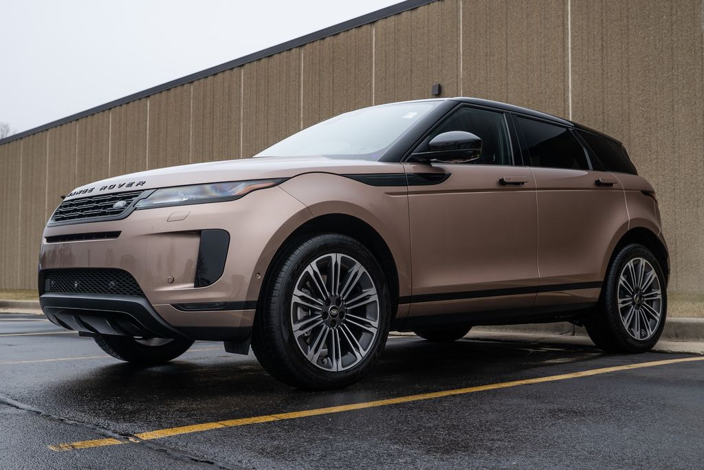 2024 Land Rover Range Rover Evoque Core S Image 1 of 37
