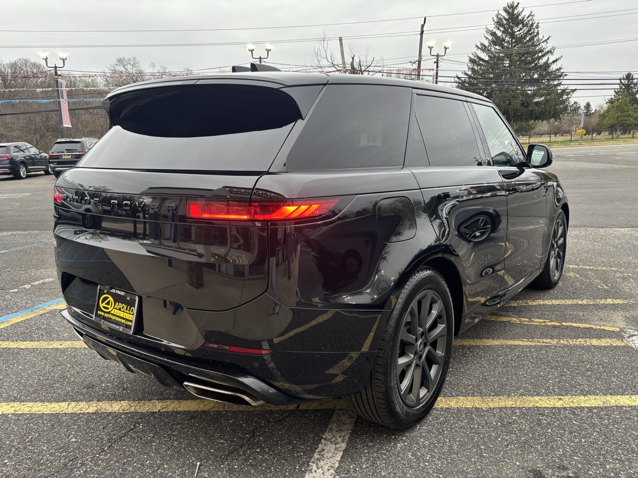 Vehicle image 3 of 19