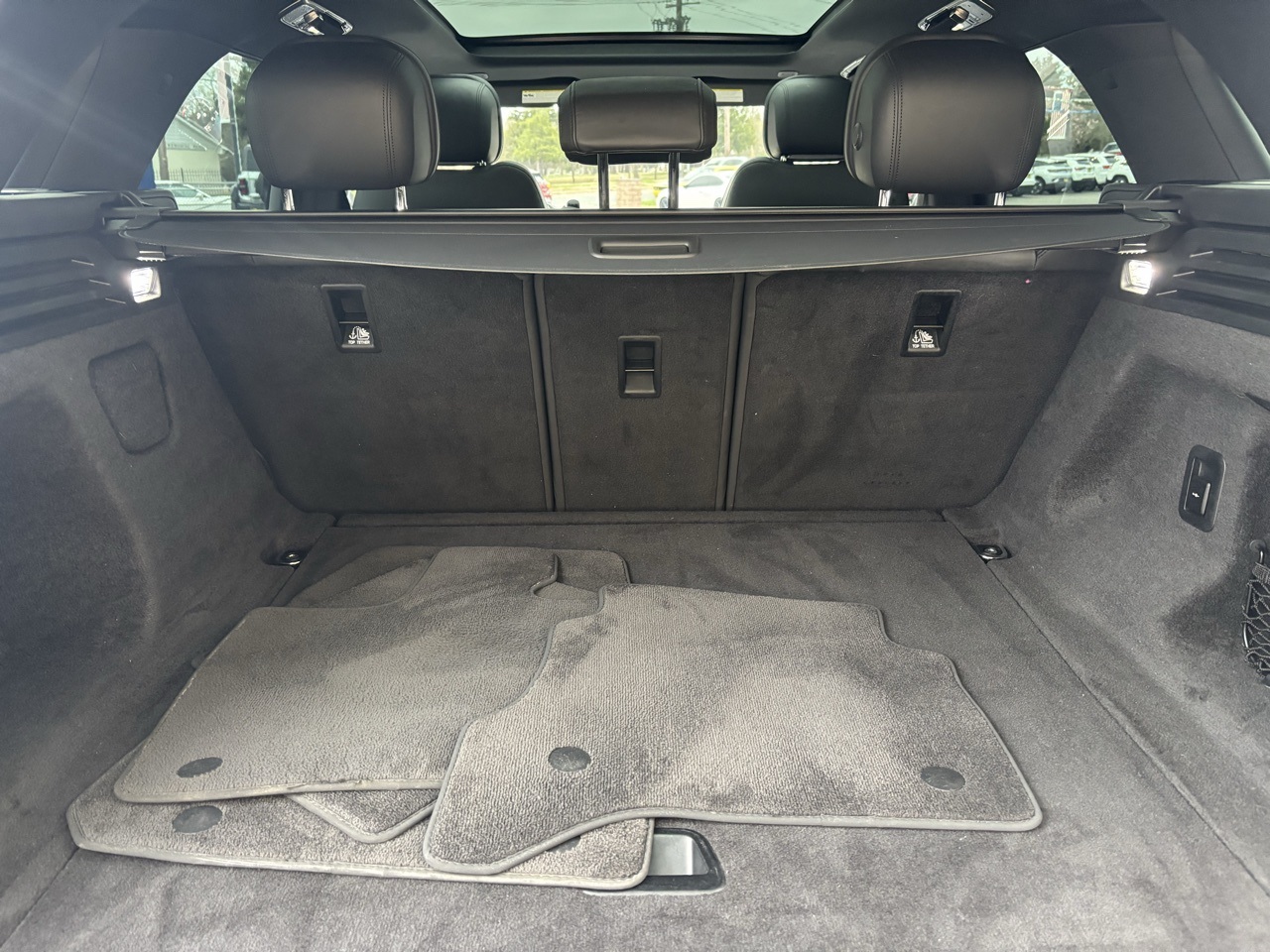 Vehicle image 19 of 19