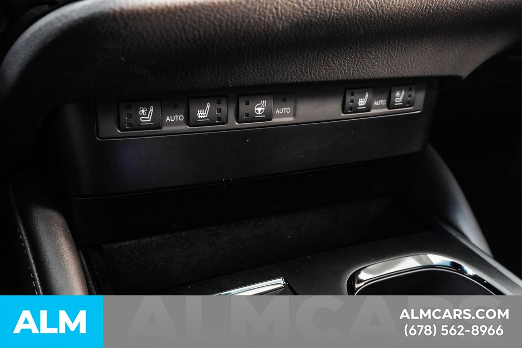 2024 Lexus ES 300h Image 68 of 97