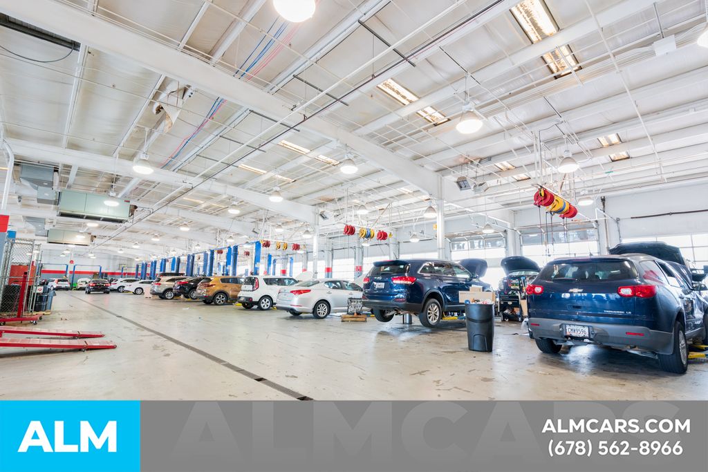 2024 Lexus ES 300h Image 92 of 97