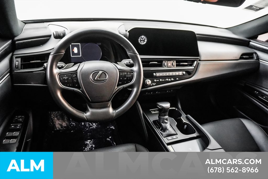 2024 Lexus ES 300h Image 66 of 97