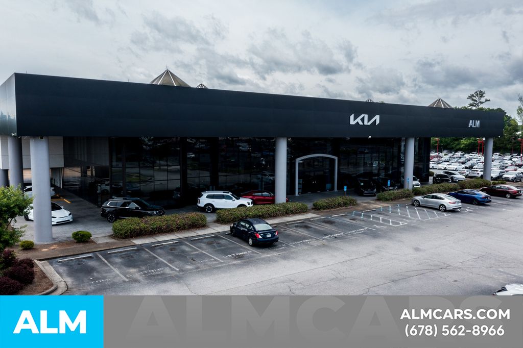 2024 Lexus ES 300h Image 83 of 97