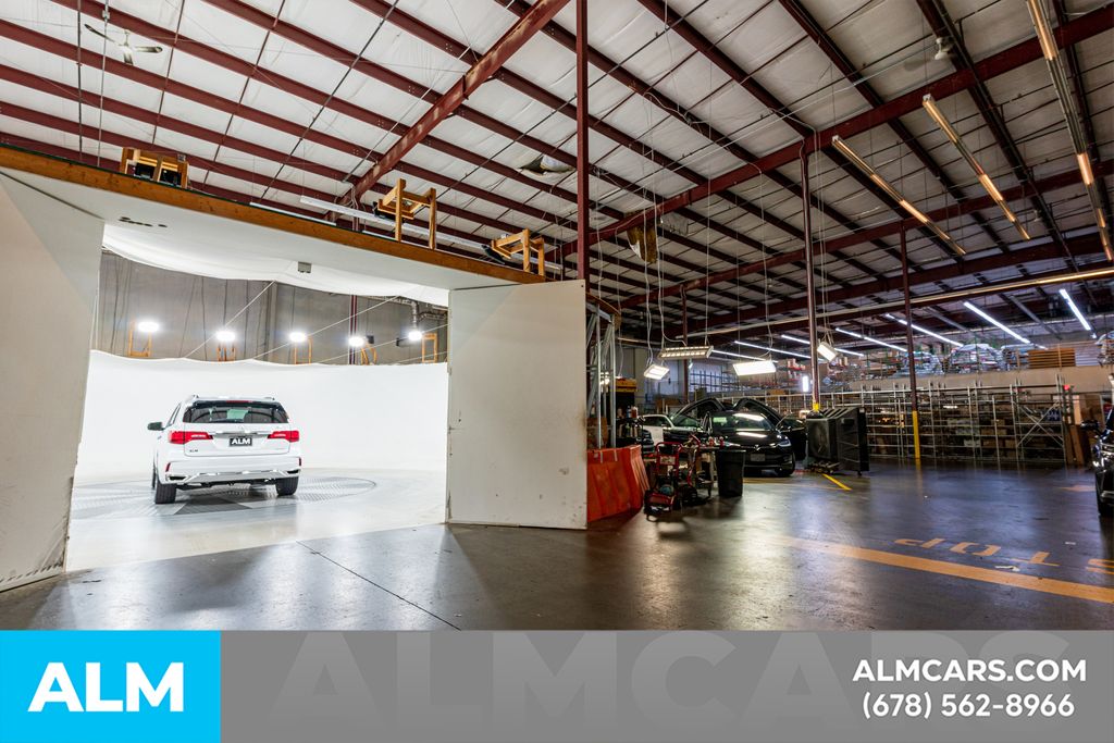 2024 Lexus ES 300h Image 97 of 97