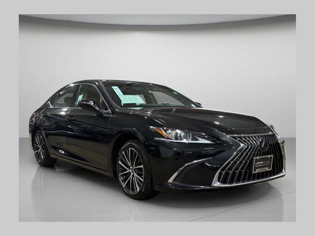2024 Lexus ES 350 Image 1 of 36