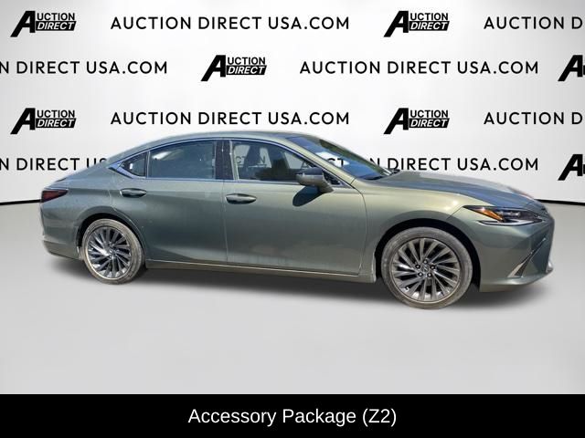 2024 Lexus ES 350 Ultra Luxury Image 3 of 28