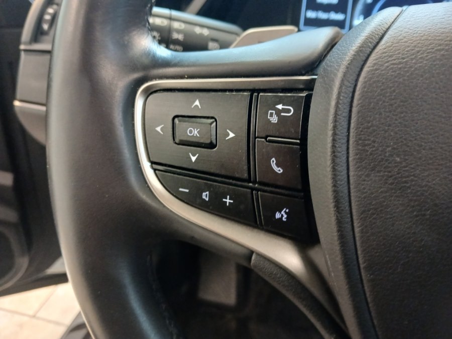 2024 Lexus ES 350 Image 41 of 42