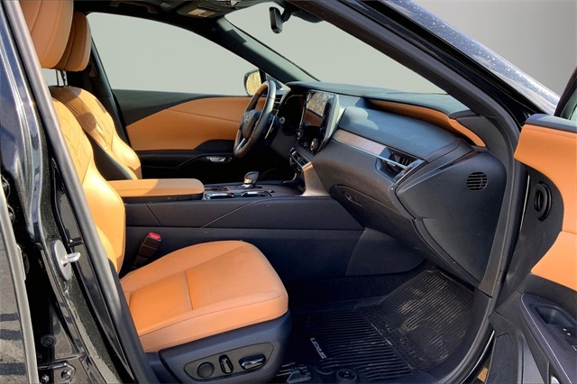 2024 Lexus RX Image 10 of 21