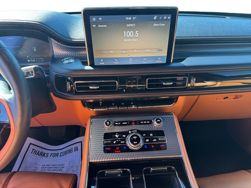 2024 Lincoln Aviator Black Label Image 24 of 40