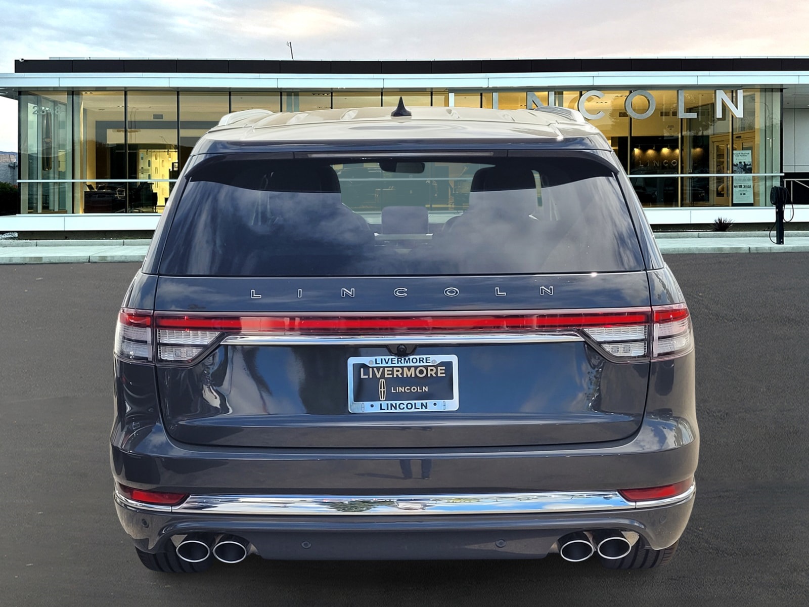 Vehicle image 5 of 12