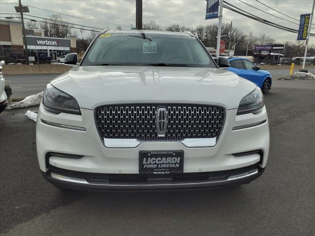 Vehicle image 2 of 17