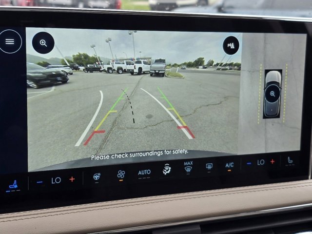 Vehicle image 11 of 30