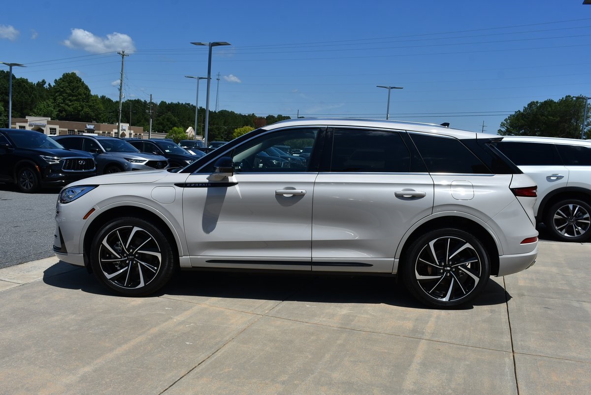 2024 Lincoln Corsair Grand Touring Image 7 of 35