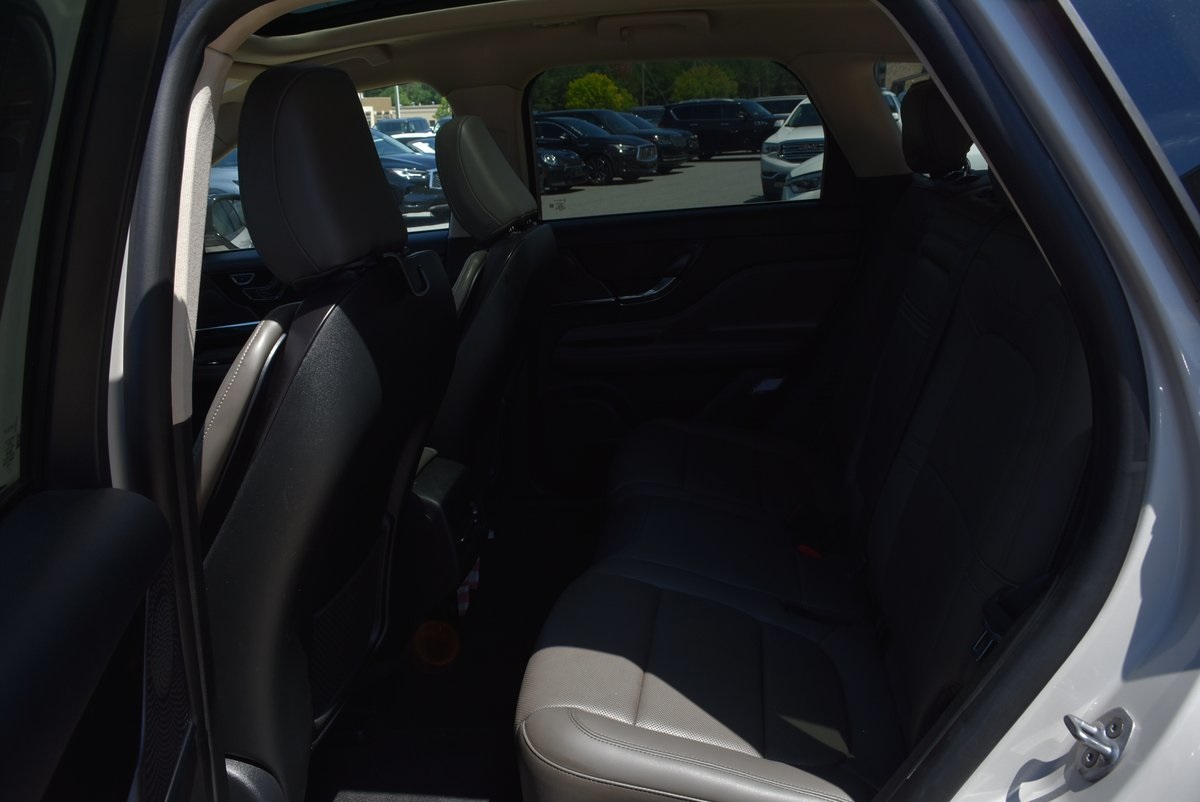 2024 Lincoln Corsair Grand Touring Image 13 of 35