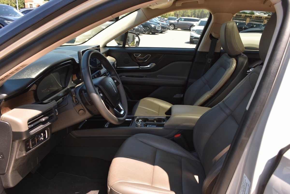 2024 Lincoln Corsair Grand Touring Image 30 of 35