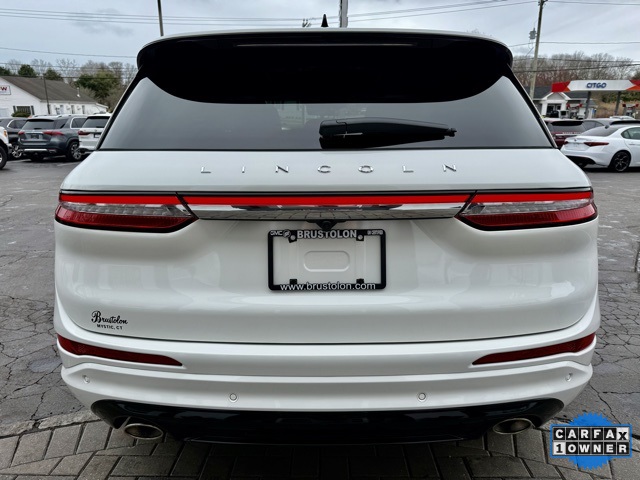 Vehicle image 6 of 46