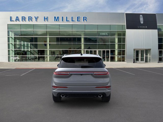 Vehicle image 5 of 22