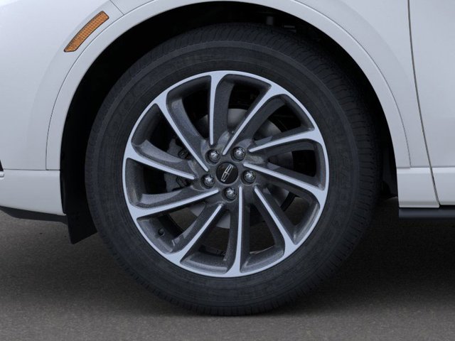 Vehicle image 19 of 22