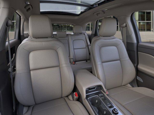 Vehicle image 10 of 22