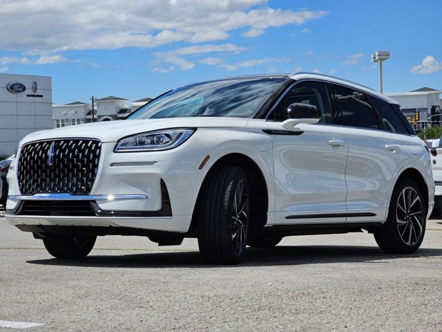 Vehicle image 13 of 32