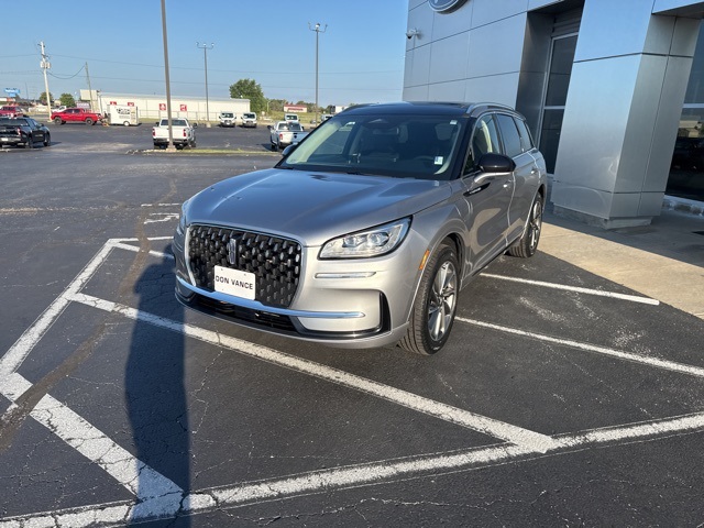 2024 Lincoln Corsair Grand Touring Image 1 of 41